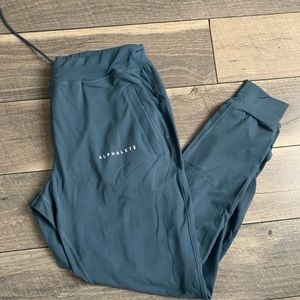 Alphalete Premium Jogger